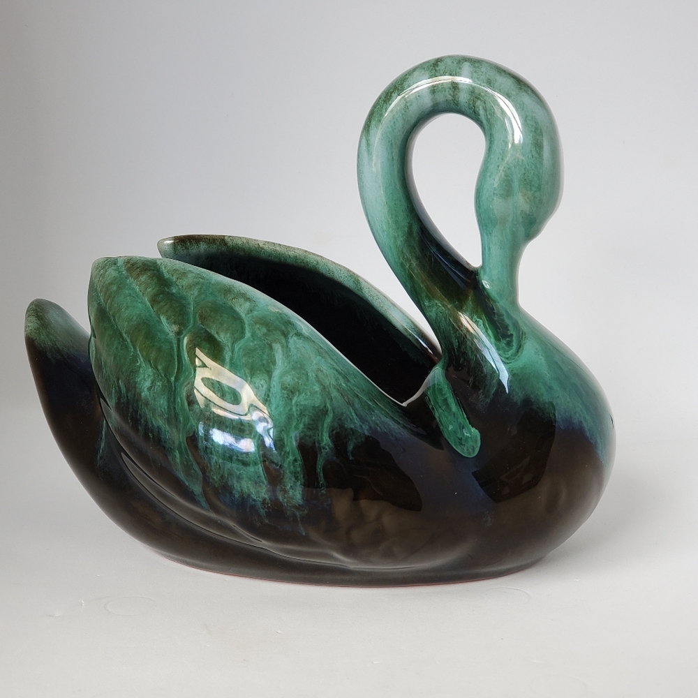 Vintage Blue Mountain Pottery Lg Swan Planter Drip Glaze Canadian Pottery EUC